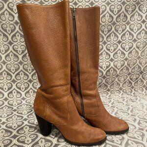Leather heeled dress boots